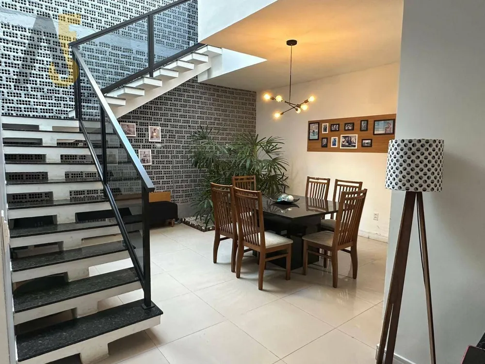 Casa, 4 quartos, 426 m² - Foto 1