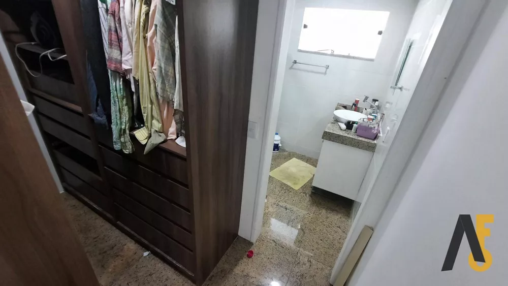 Casa de Condomínio à venda com 3 quartos, 311m² - Foto 6