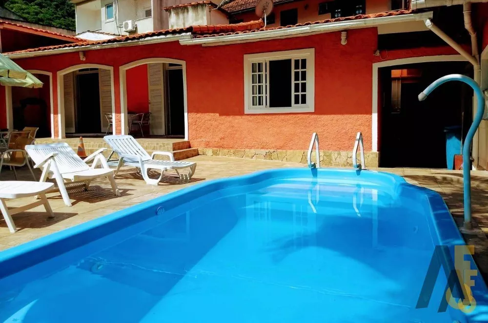 Casa, 3 quartos, 250 m² - Foto 15