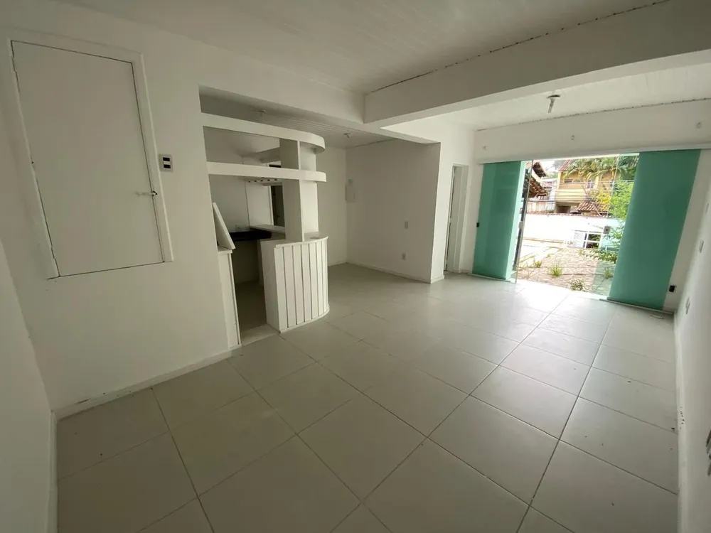 Casa, 3 quartos, 225 m² - Foto 9