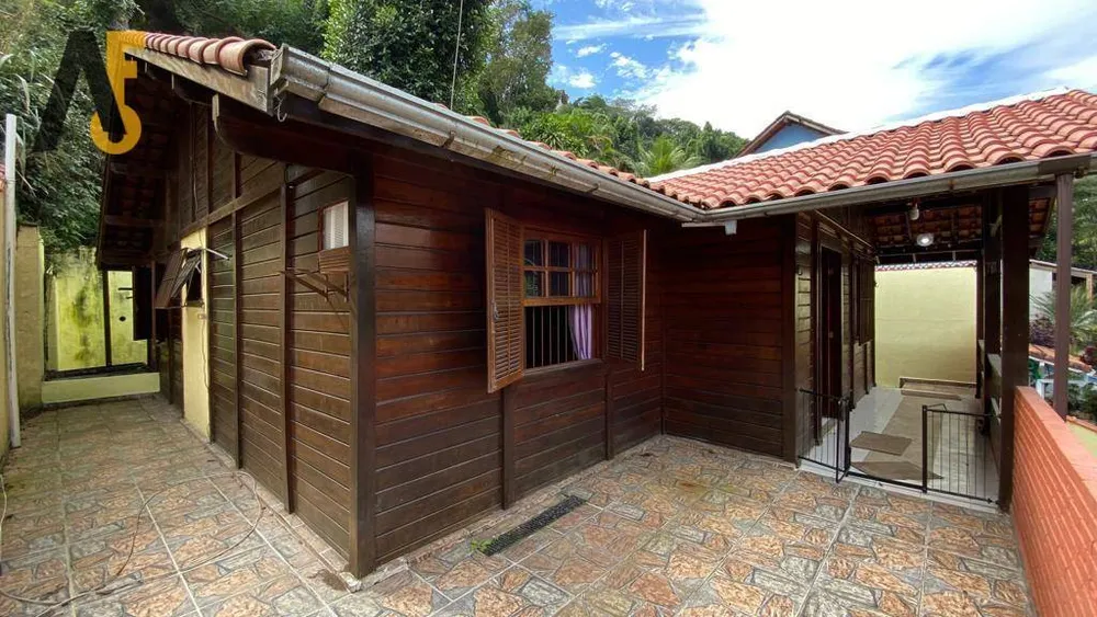 Casa, 4 quartos, 233 m² - Foto 2