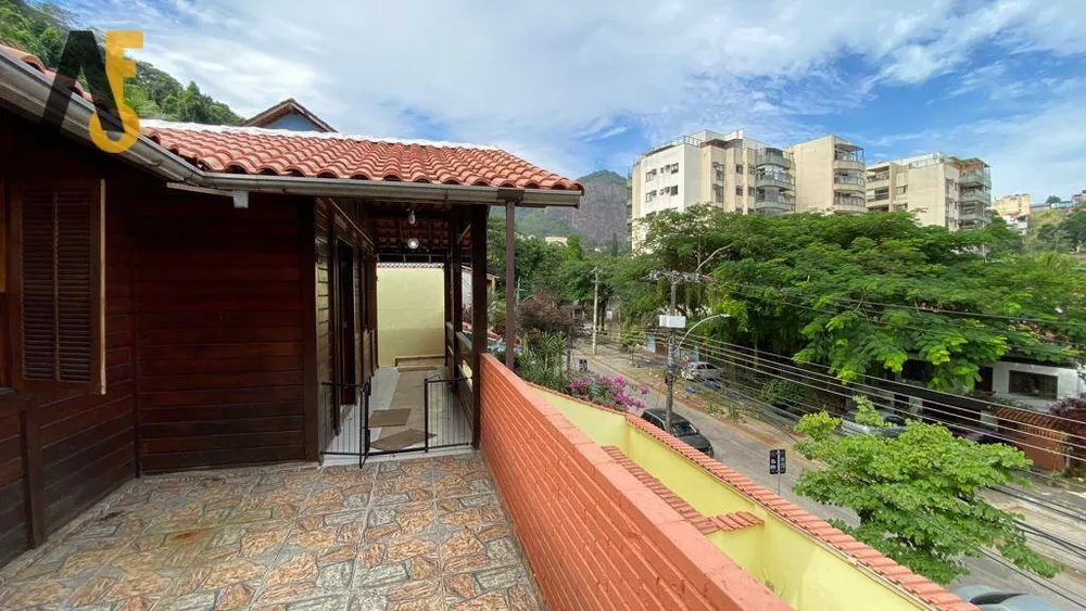 Casa, 4 quartos, 233 m² - Foto 9