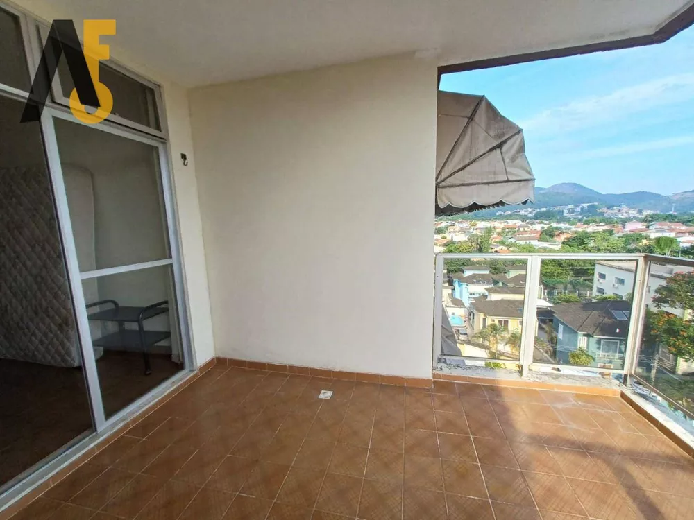 Apartamento à venda com 2 quartos, 85m² - Foto 3