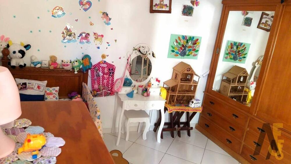 Casa à venda com 2 quartos, 88m² - Foto 7