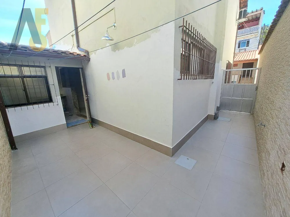 Casa, 3 quartos, 193 m² - Foto 2