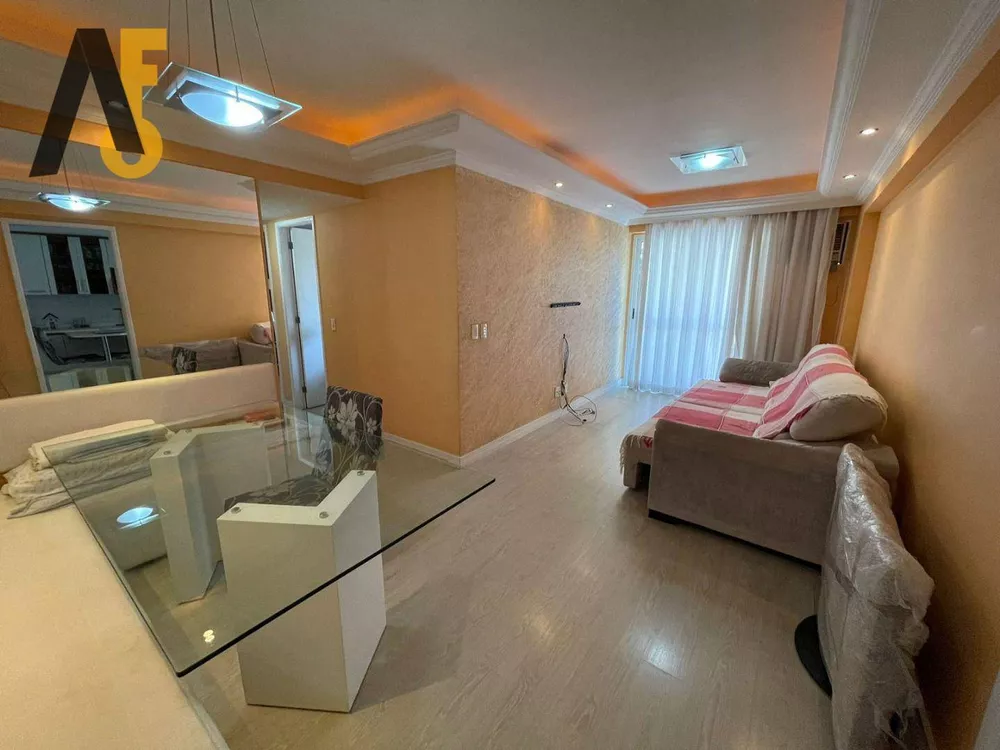 Apartamento à venda com 3 quartos, 90m² - Foto 2