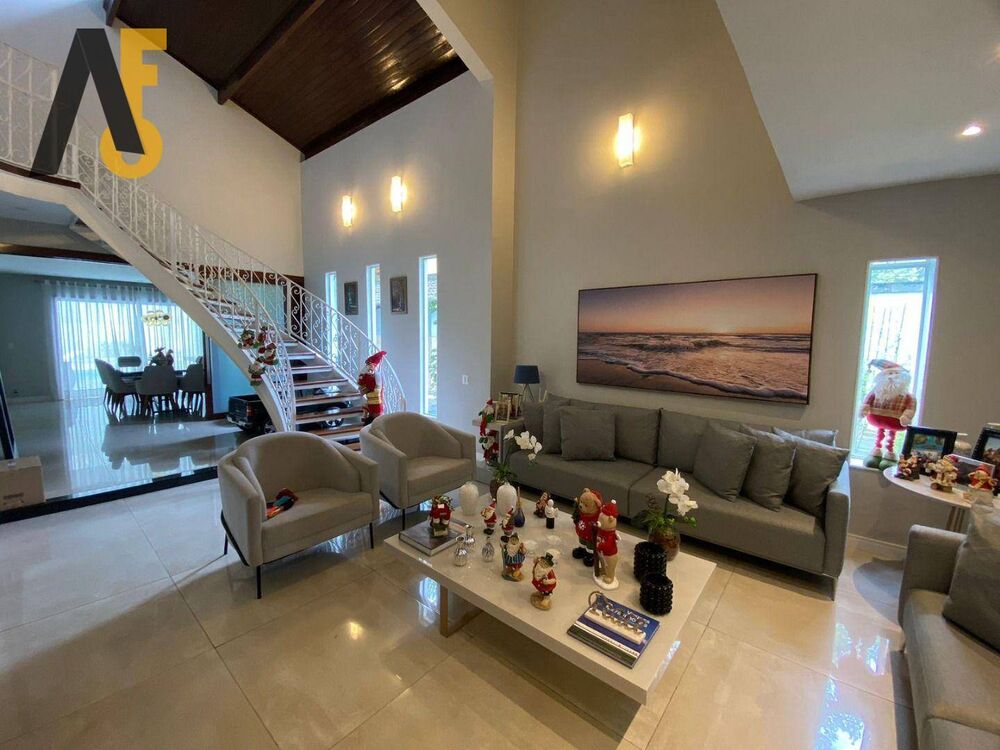 Casa de Condomínio à venda com 5 quartos, 424m² - Foto 3