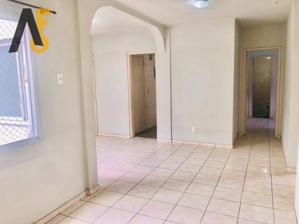 Apartamento à venda com 3 quartos, 76m² - Foto 1