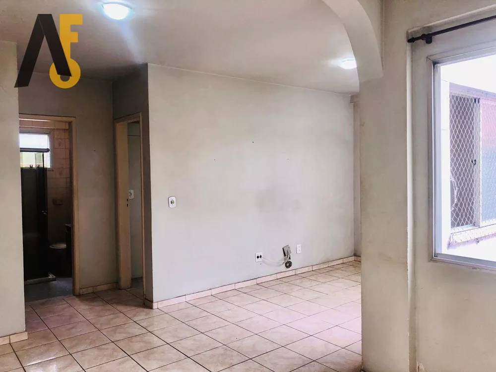 Apartamento à venda com 3 quartos, 76m² - Foto 3