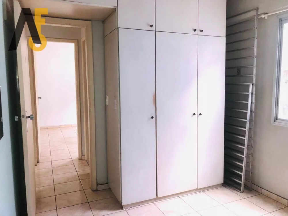 Apartamento à venda com 3 quartos, 76m² - Foto 6