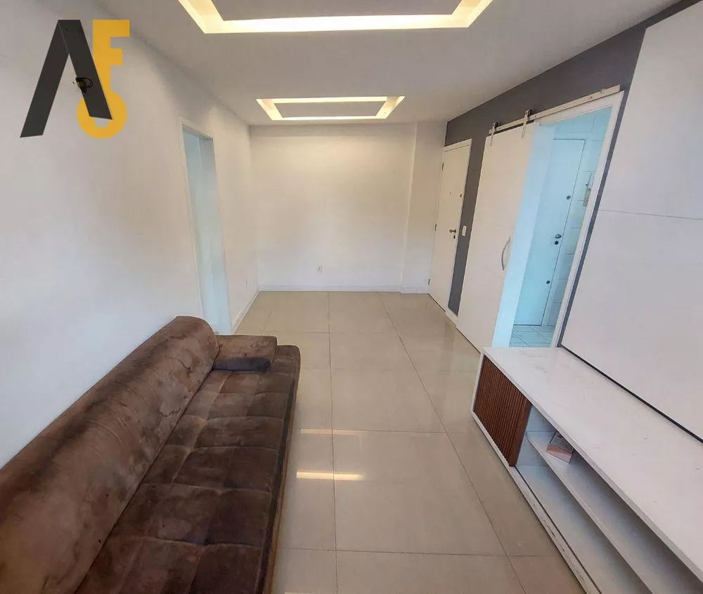 Apartamento à venda com 3 quartos, 79m² - Foto 3