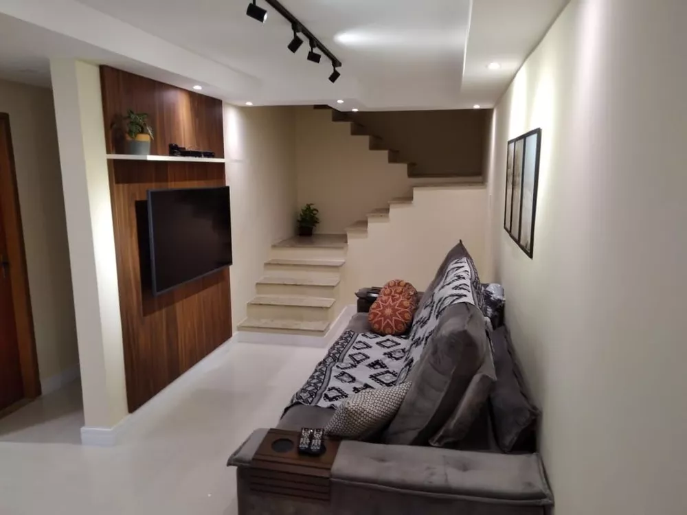 Casa de Condomínio à venda com 3 quartos, 120m² - Foto 3