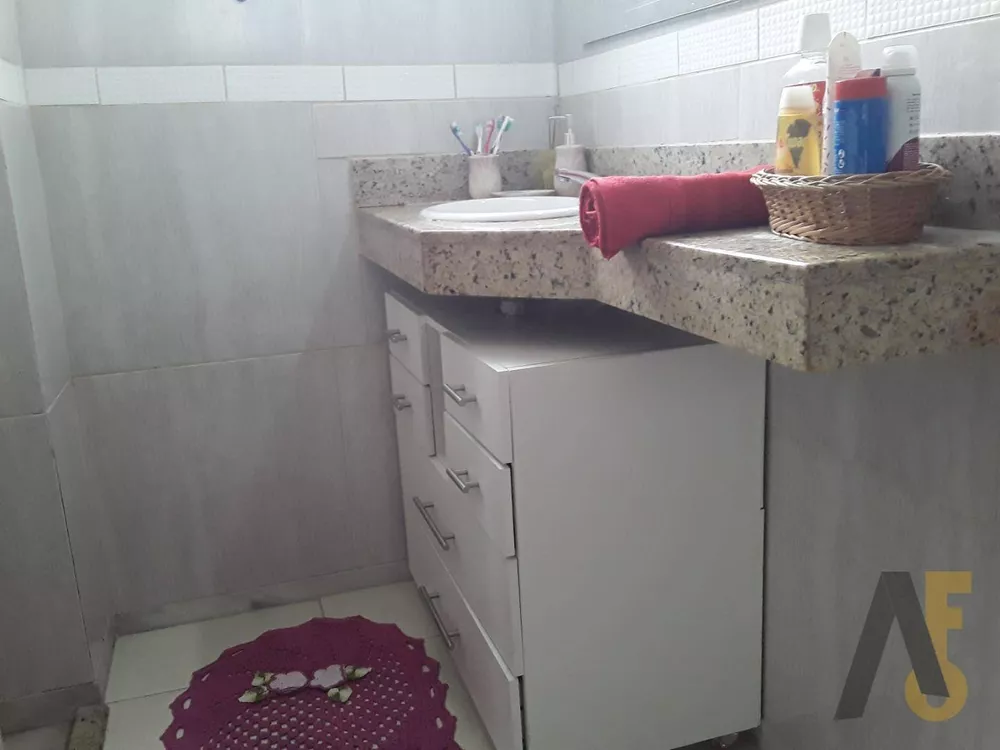 Casa, 5 quartos, 321 m² - Foto 2