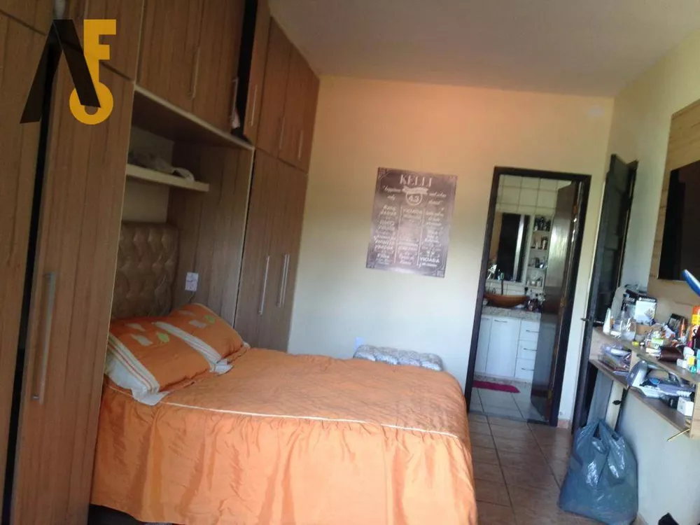 Casa, 3 quartos, 300 m² - Foto 22