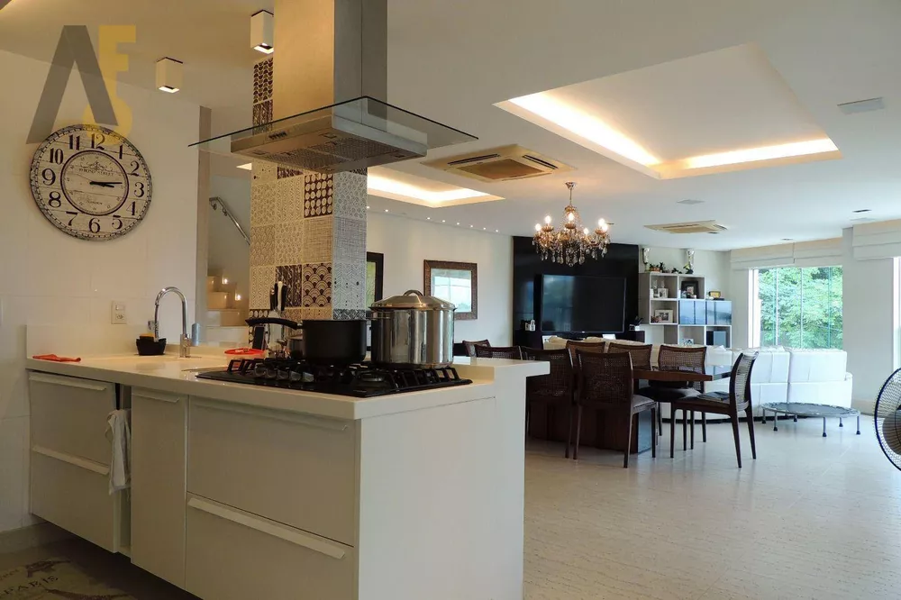 Casa de Condomínio, 4 quartos - Foto 1