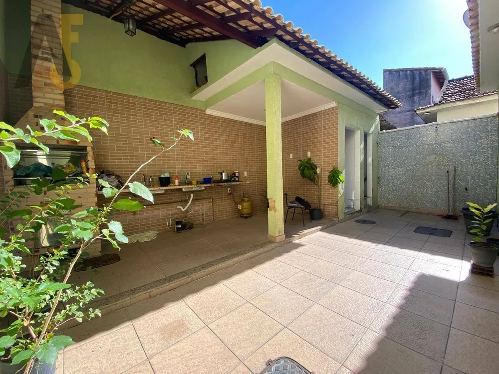 Casa, 2 quartos, 79 m² - Foto 1