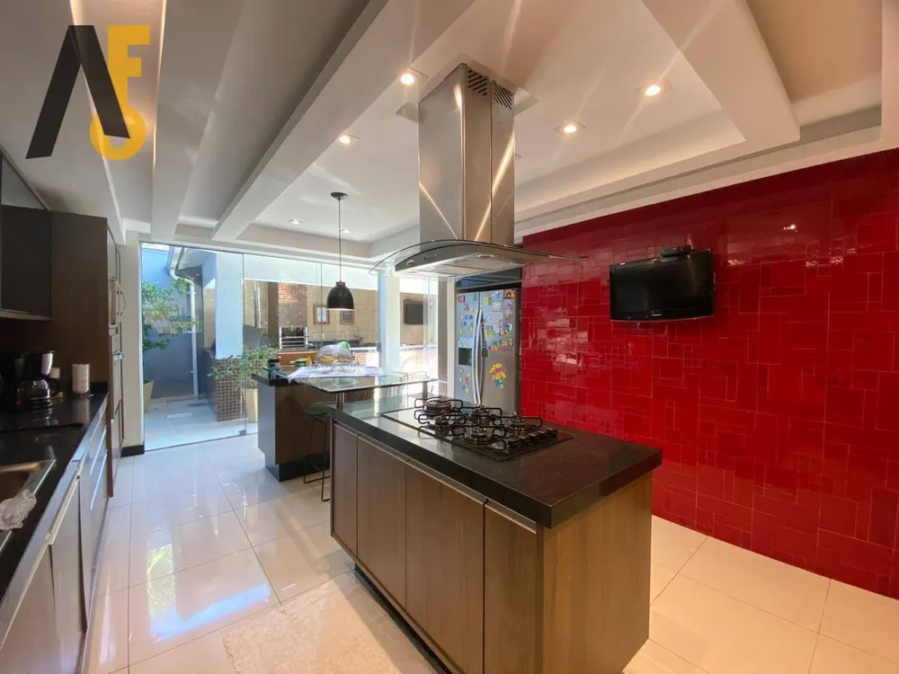 Casa, 4 quartos, 368 m² - Foto 35