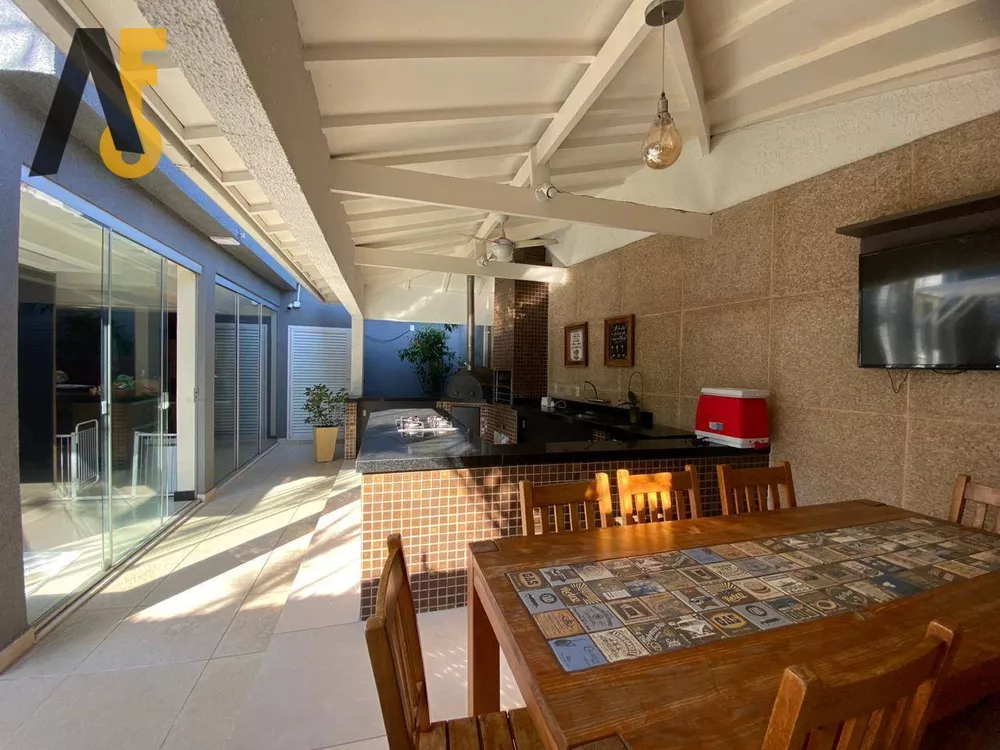 Casa, 4 quartos, 368 m² - Foto 22
