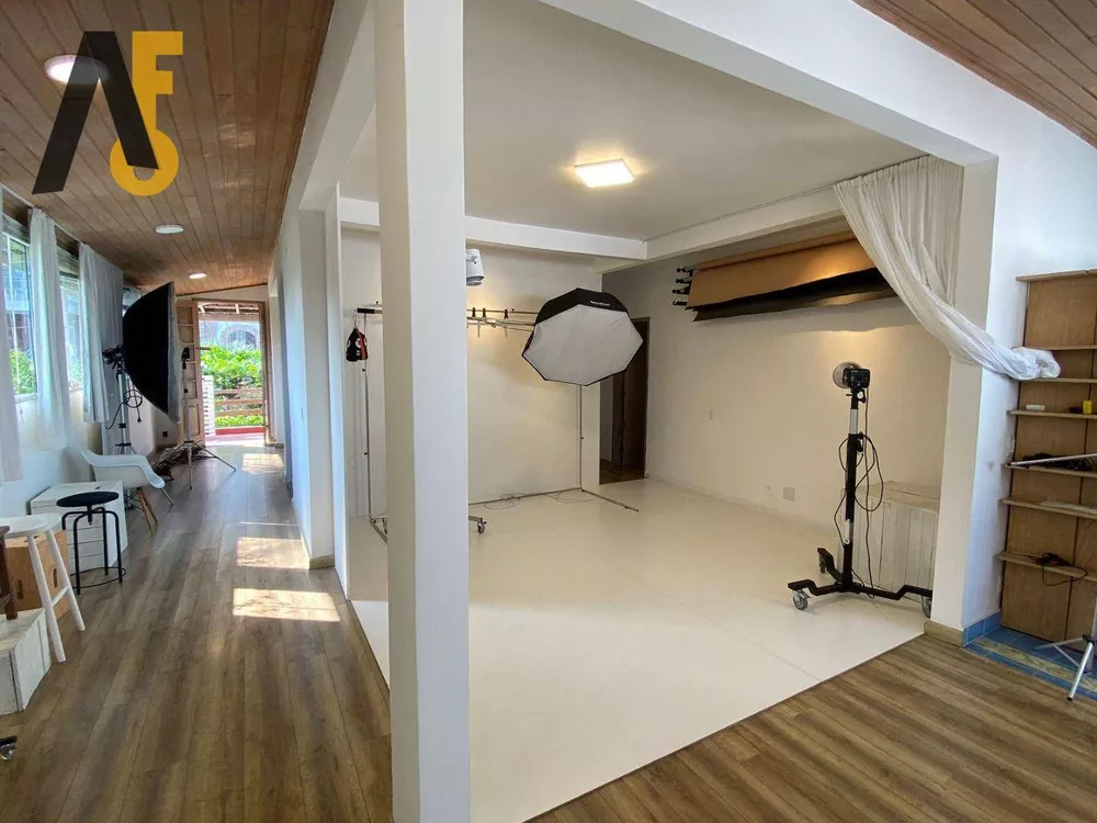 Casa, 4 quartos, 318 m² - Foto 15