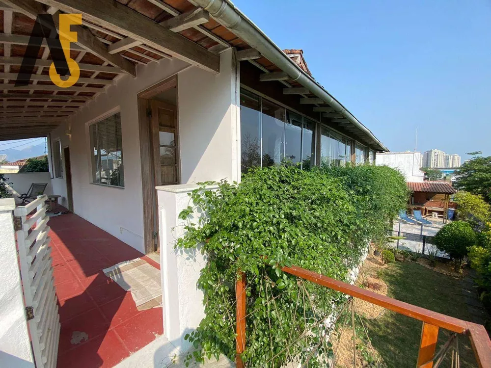 Casa, 4 quartos, 318 m² - Foto 12