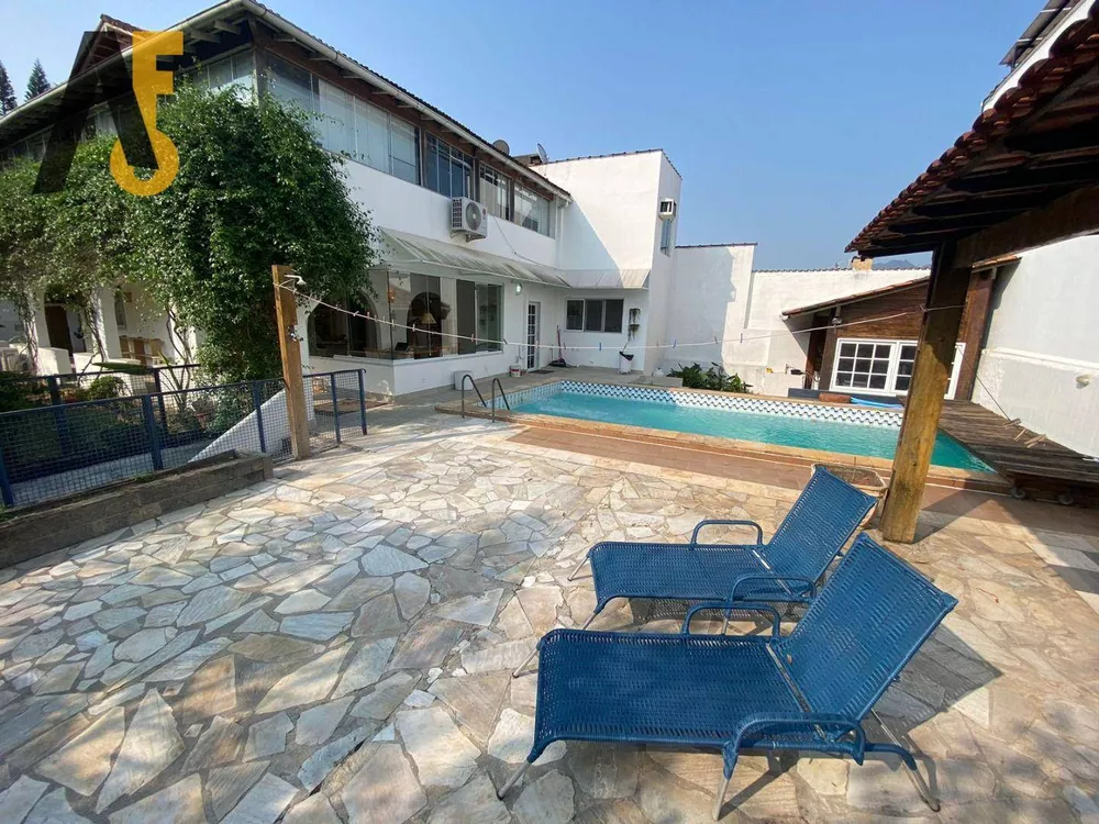 Casa, 4 quartos, 318 m² - Foto 27