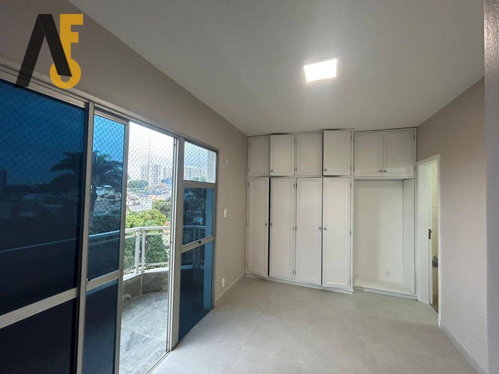 Apartamento, 3 quartos, 126 m² - Foto 2