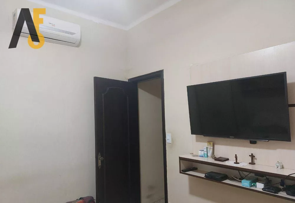 Casa, 3 quartos, 201 m² - Foto 2