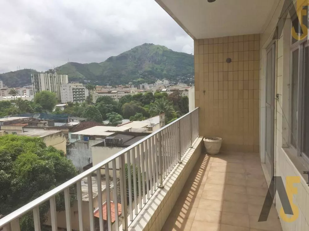 Apartamento à venda com 2 quartos, 85m² - Foto 6