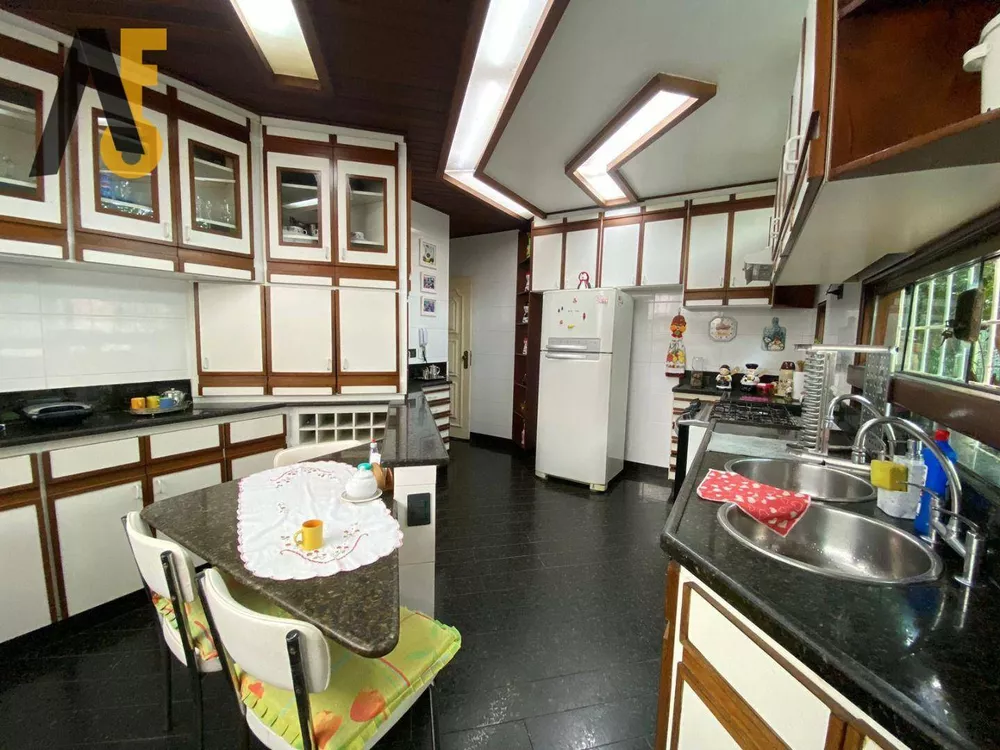 Casa, 3 quartos, 287 m² - Foto 29