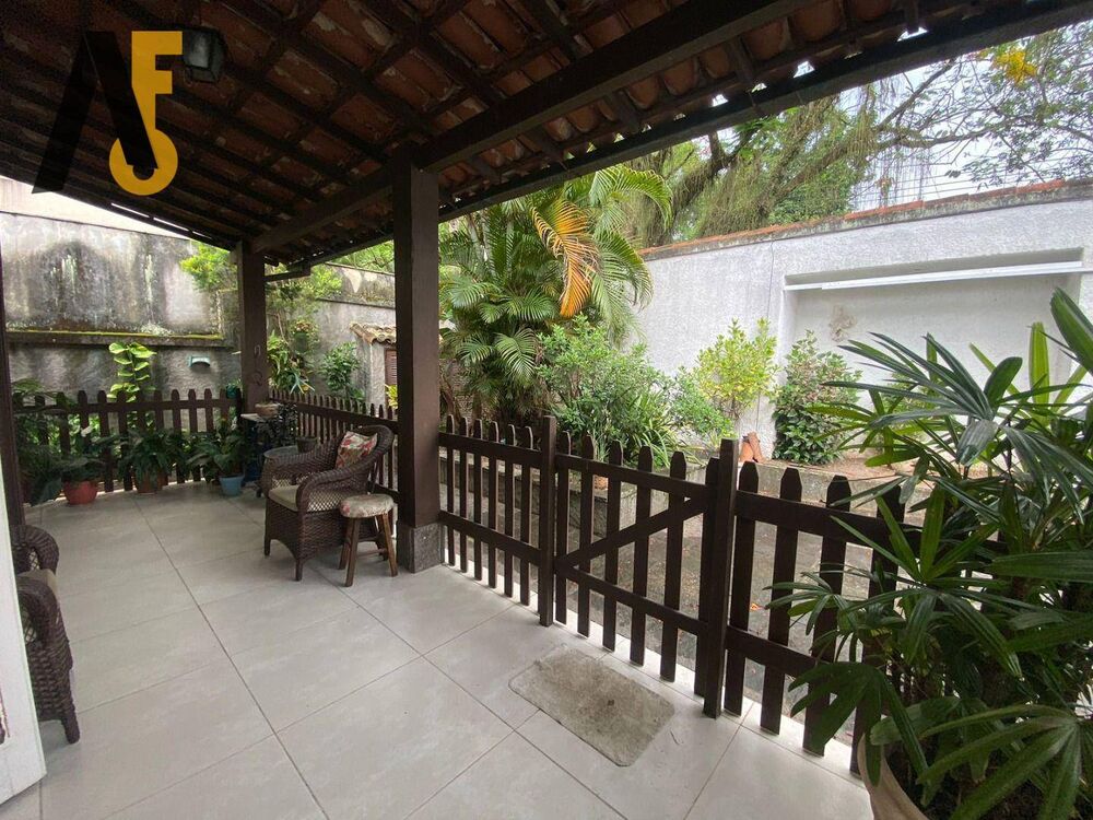 Casa, 3 quartos, 287 m² - Foto 32