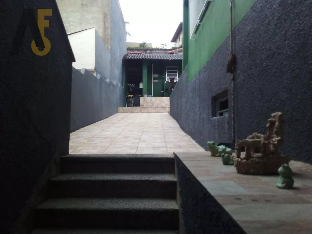 Casa, 3 quartos, 212 m² - Foto 13