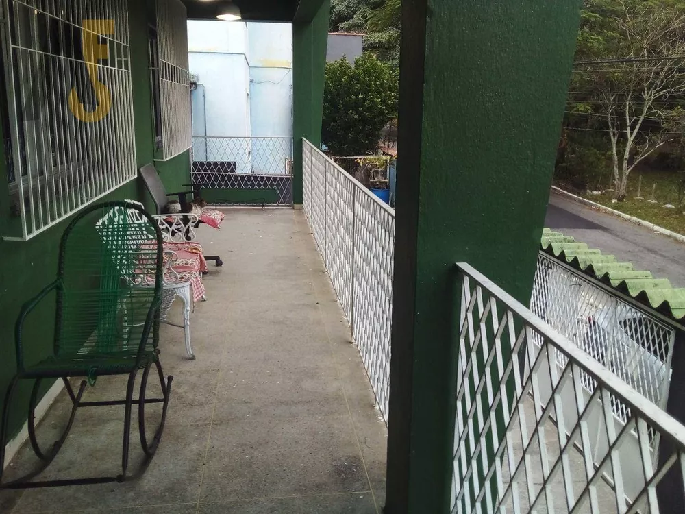 Casa, 3 quartos, 212 m² - Foto 3