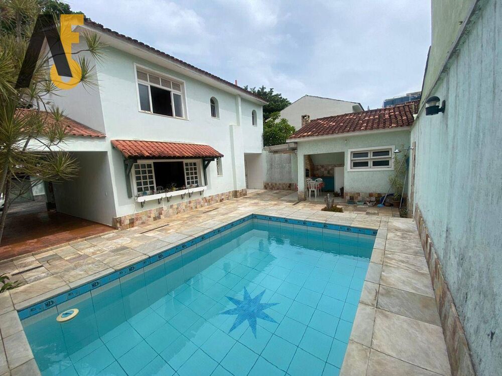 Casa, 3 quartos, 236 m² - Foto 17