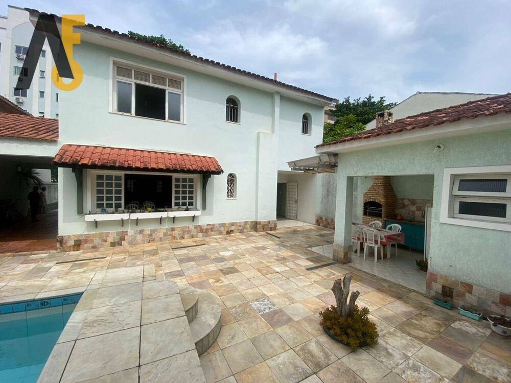 Casa, 3 quartos, 236 m² - Foto 13