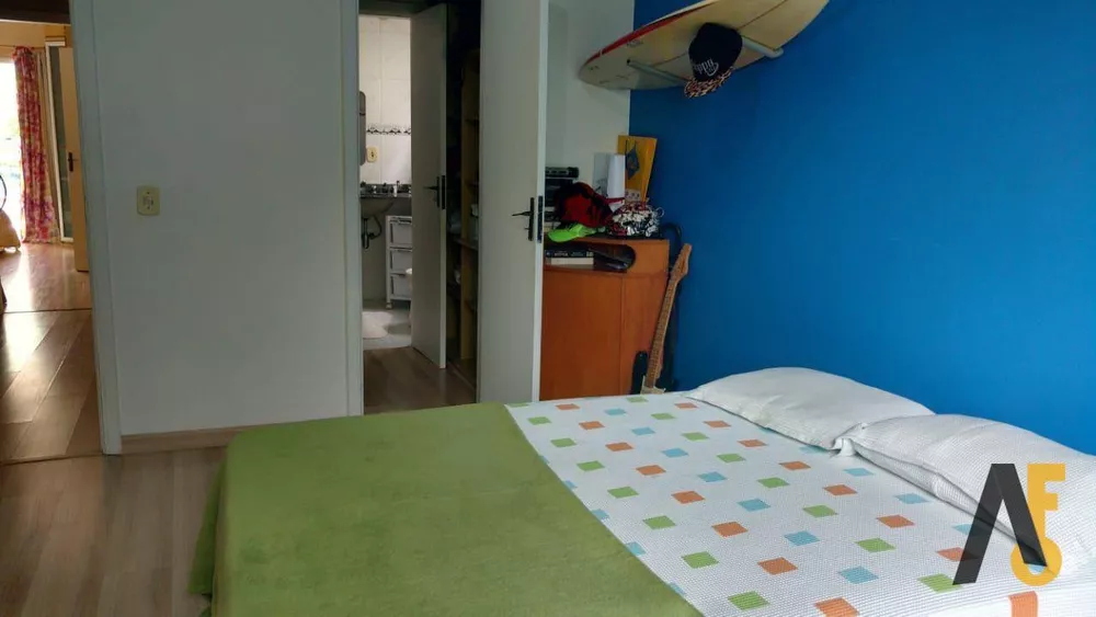 Casa, 5 quartos, 236 m² - Foto 4