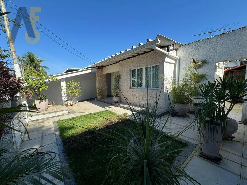 Casa, 3 quartos, 162 m² - Foto 1