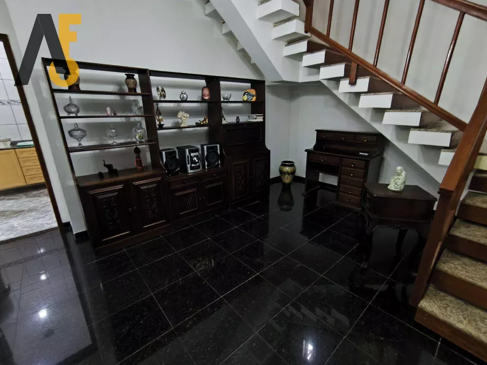 Casa, 3 quartos, 299 m² - Foto 10