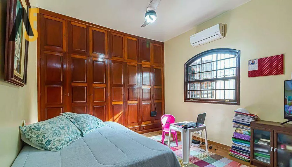 Casa, 3 quartos, 235 m² - Foto 21