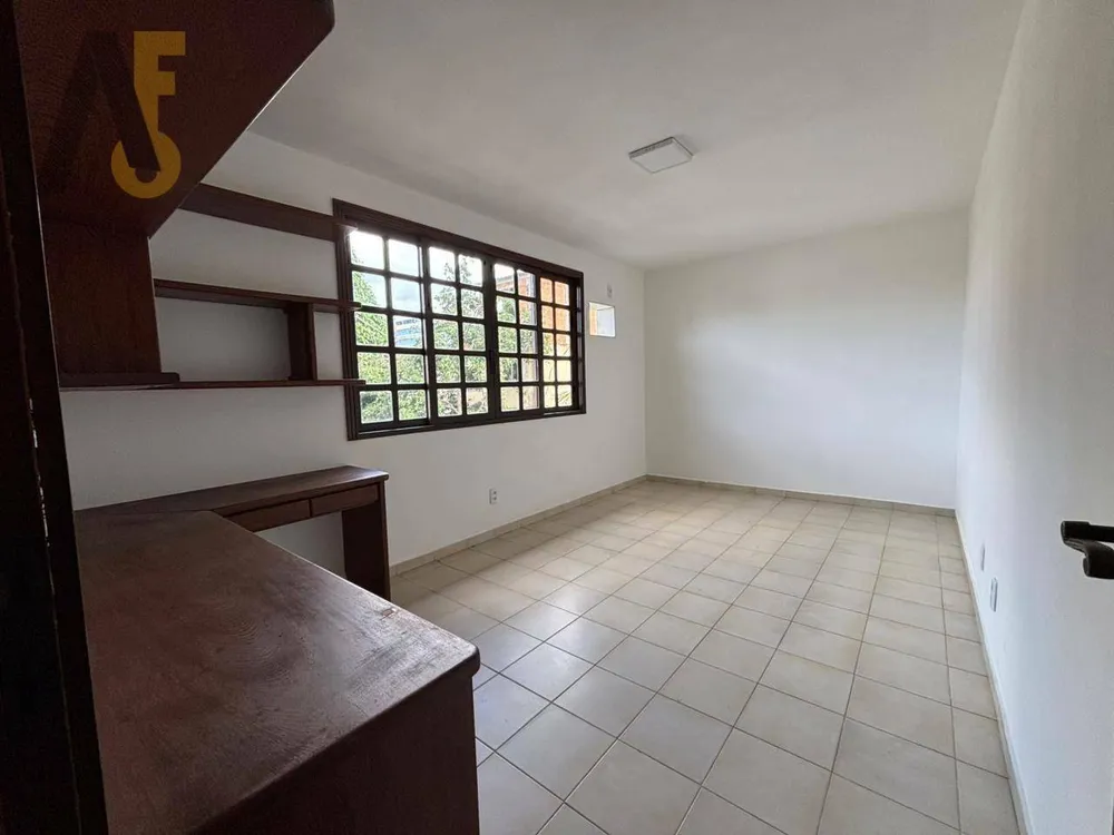 Casa, 3 quartos, 181 m² - Foto 6