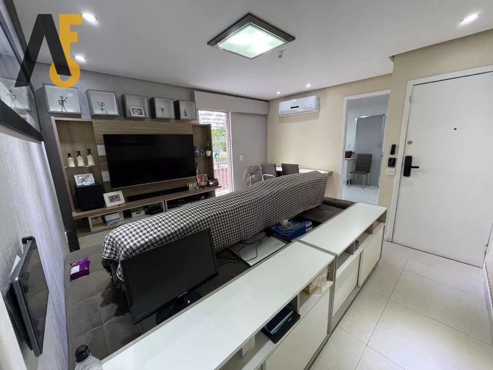 Apartamento à venda com 2 quartos, 78m² - Foto 1