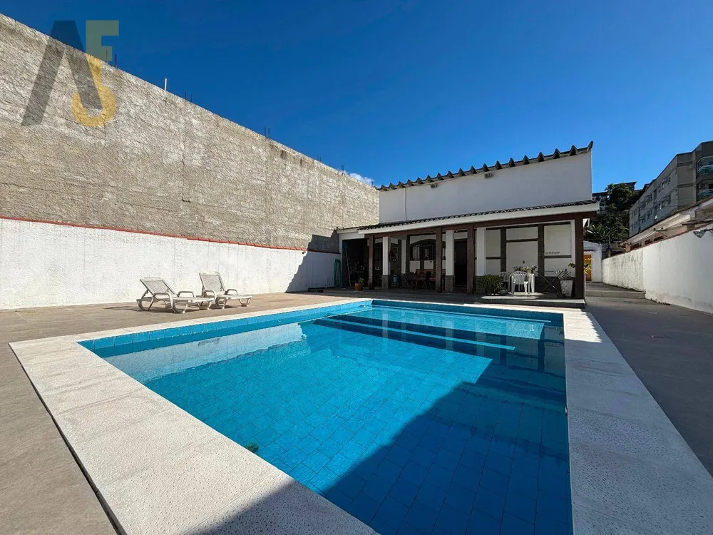 Casa, 3 quartos, 266 m² - Foto 3