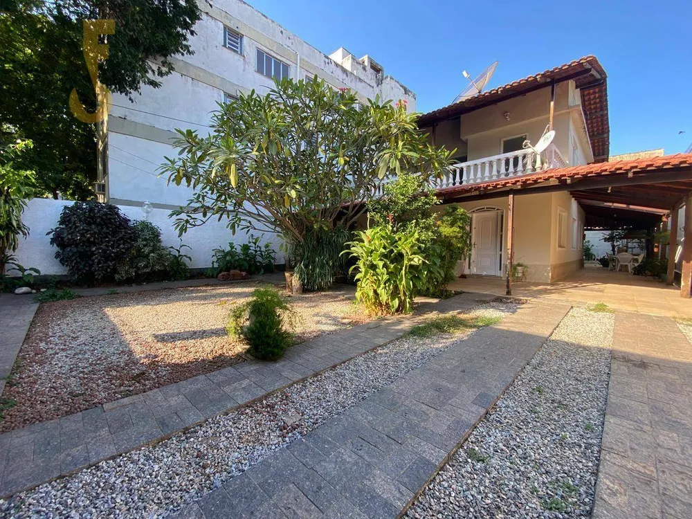 Casa, 4 quartos, 314 m² - Foto 1