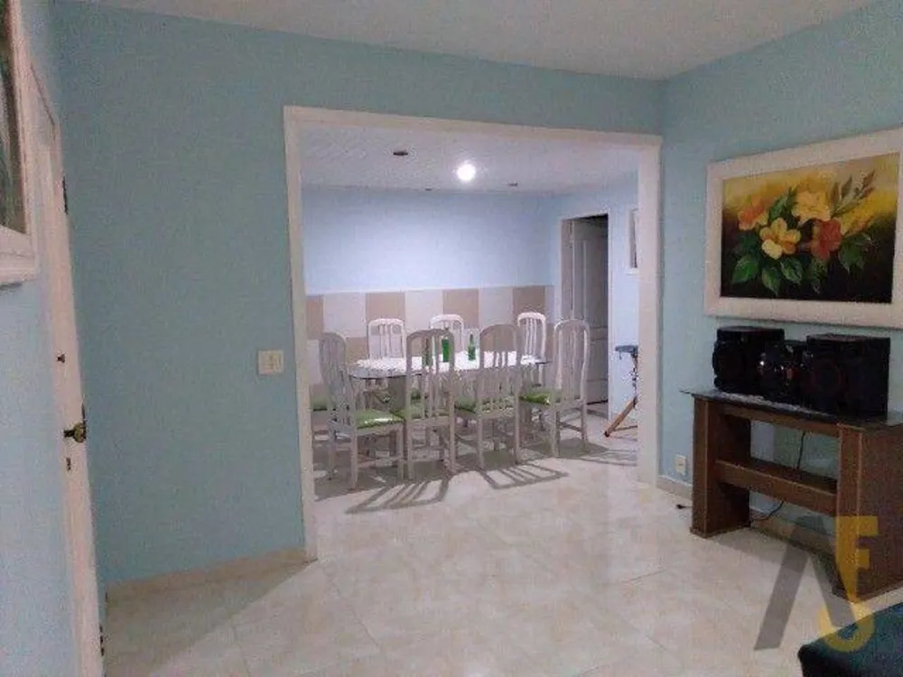 Casa, 4 quartos, 260 m² - Foto 8