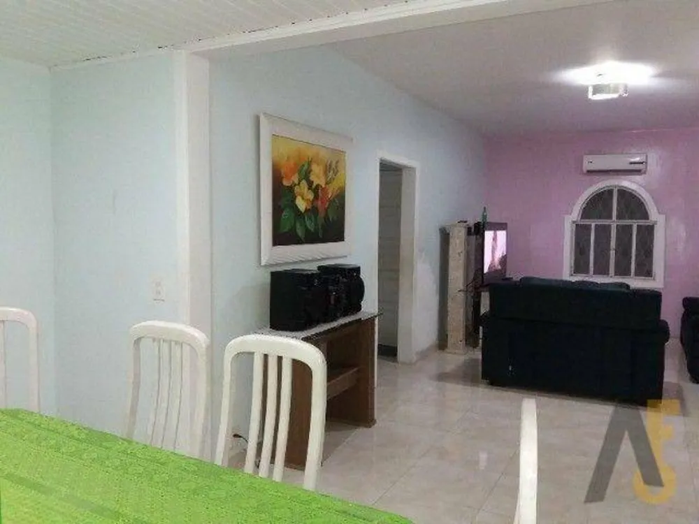 Casa, 4 quartos, 260 m² - Foto 4