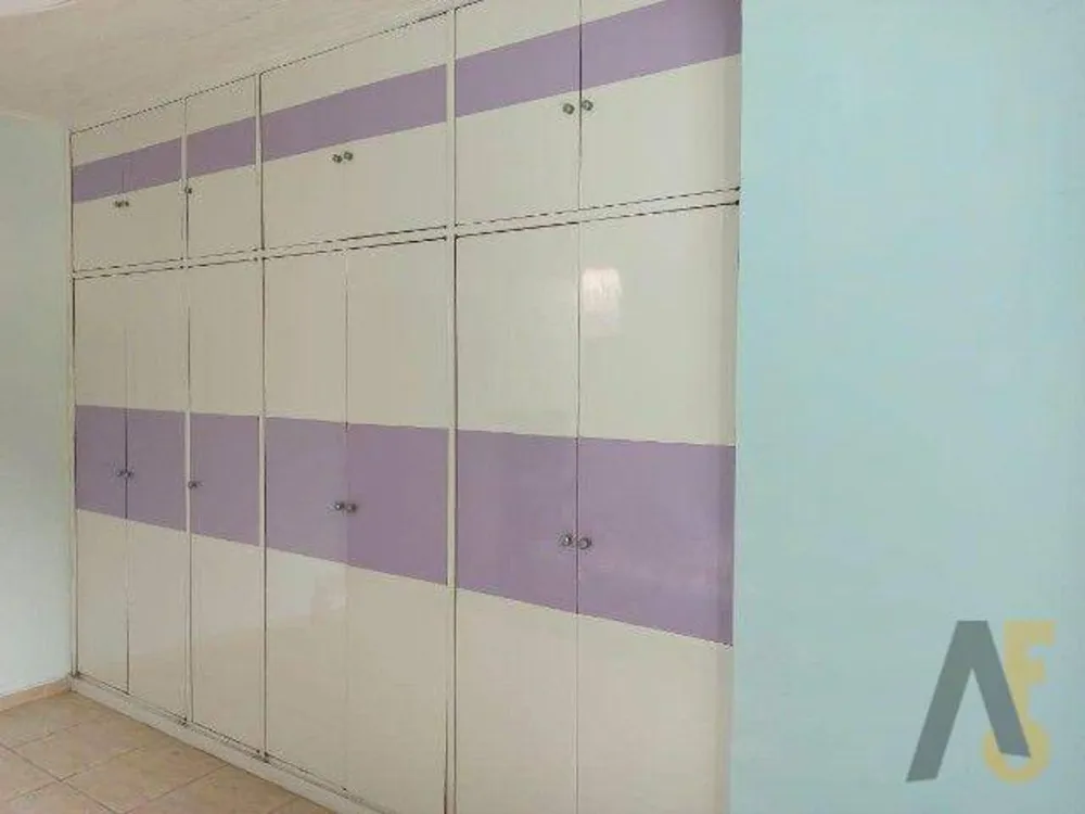 Casa, 4 quartos, 260 m² - Foto 18