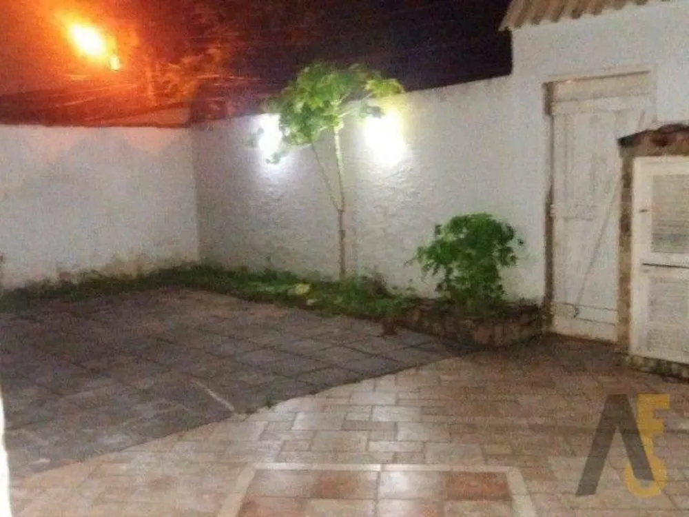 Casa, 4 quartos, 260 m² - Foto 19