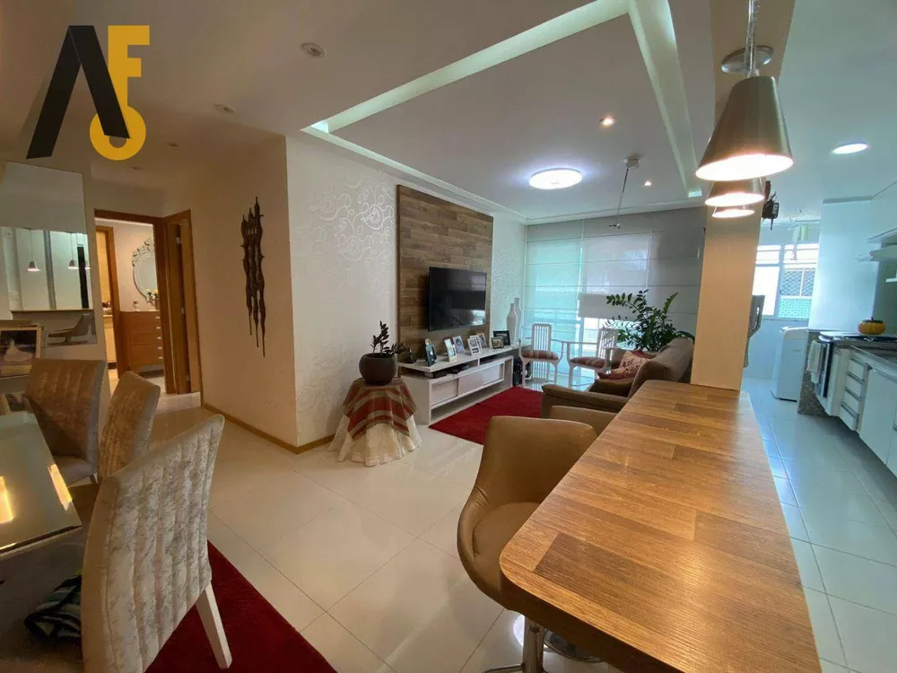 Cobertura, 3 quartos, 181 m² - Foto 2