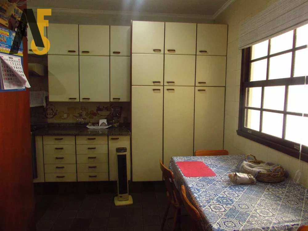 Casa, 3 quartos, 312 m² - Foto 13