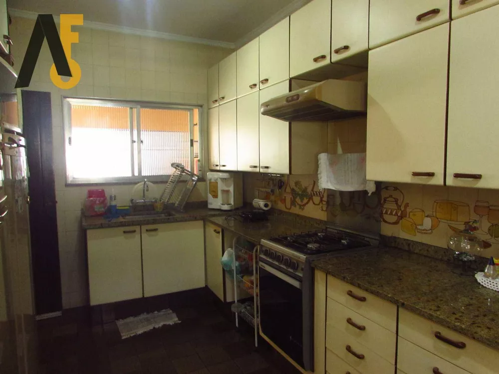 Casa, 3 quartos, 312 m² - Foto 2