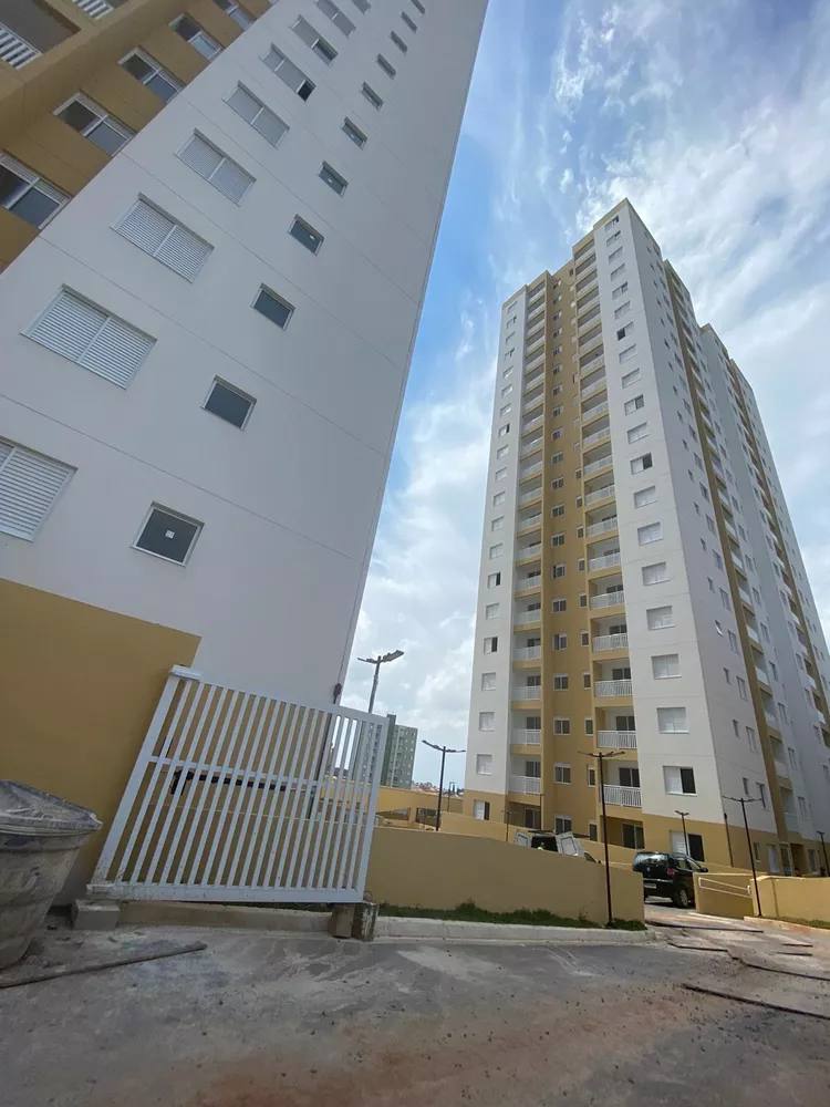 Apartamento à venda com 2 quartos, 46m² - Foto 3